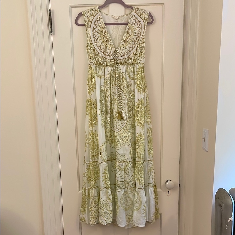 Women's Sleeveless Maxi Dress in Olive Green Print
